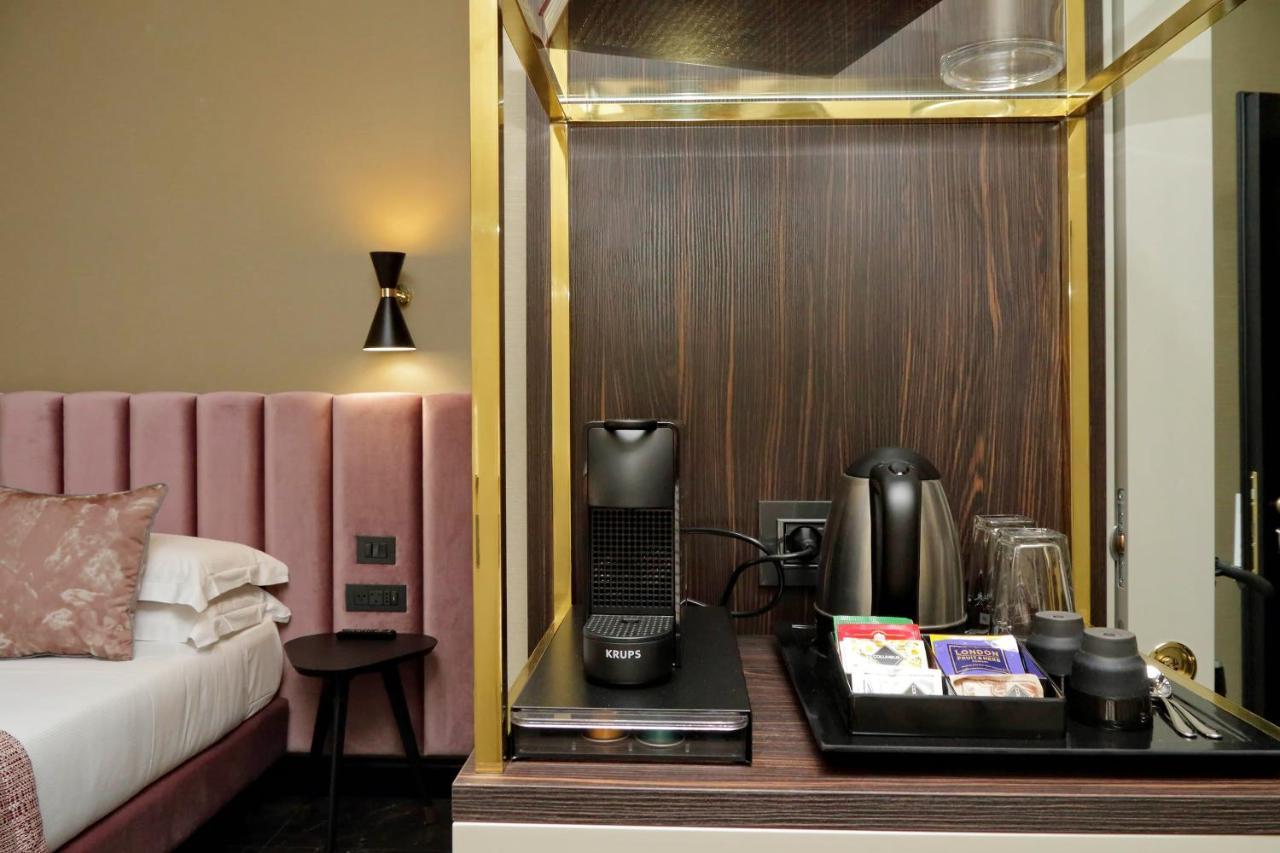 Bq House Colosseo Luxury Rooms Rome Bagian luar foto