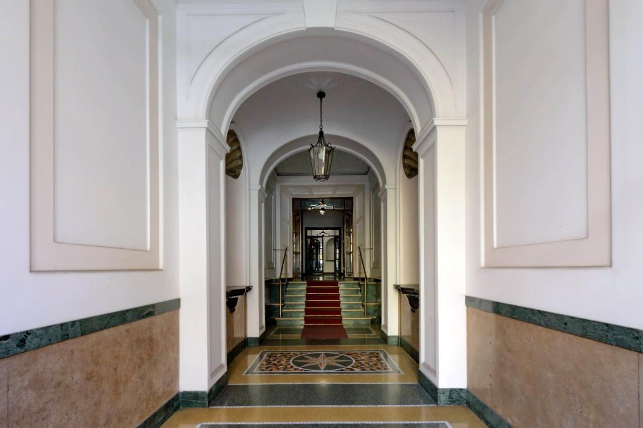 Bq House Colosseo Luxury Rooms Rome Bagian luar foto